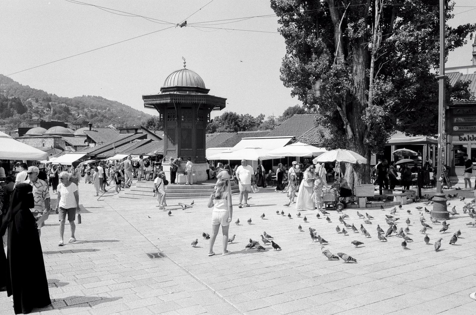 Baščaršija and the Sebilj fountain.